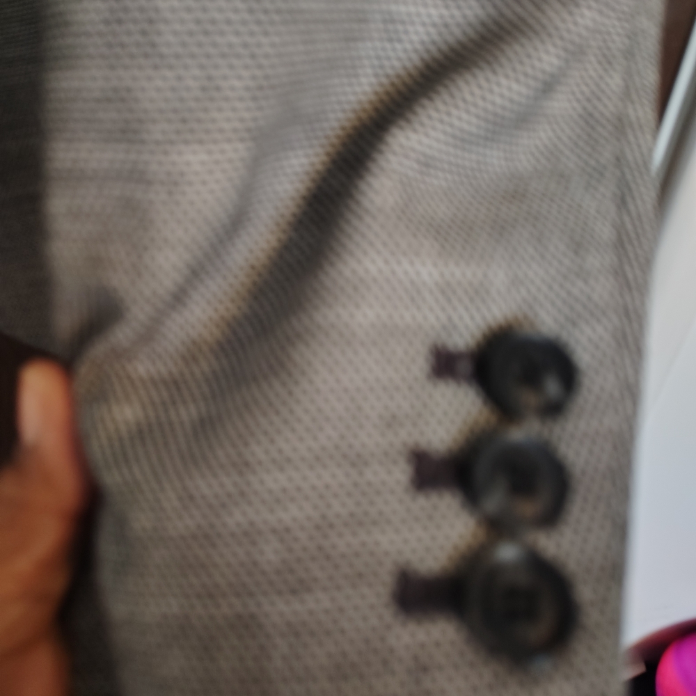Women's Gray Blazer - Picture 4 of 5